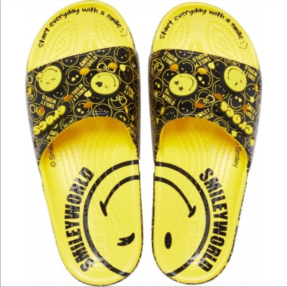 CROCS Smiley World Classic Unisex Slide Sandals